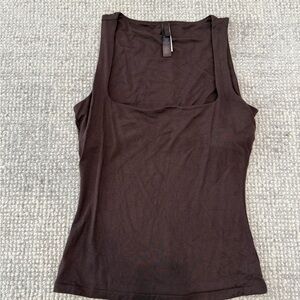 SKIMS Smooth Layer square neck  Tank Top